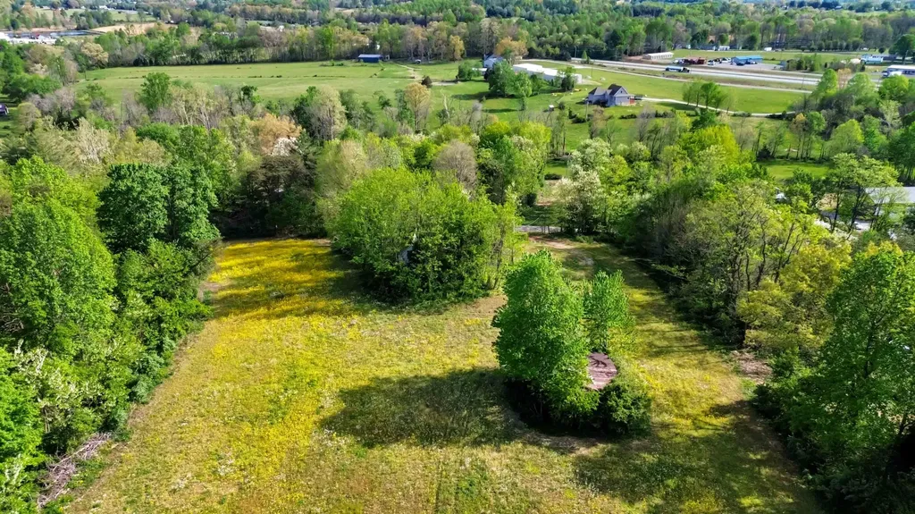 275 Sandidge Road Eubank KY 42567