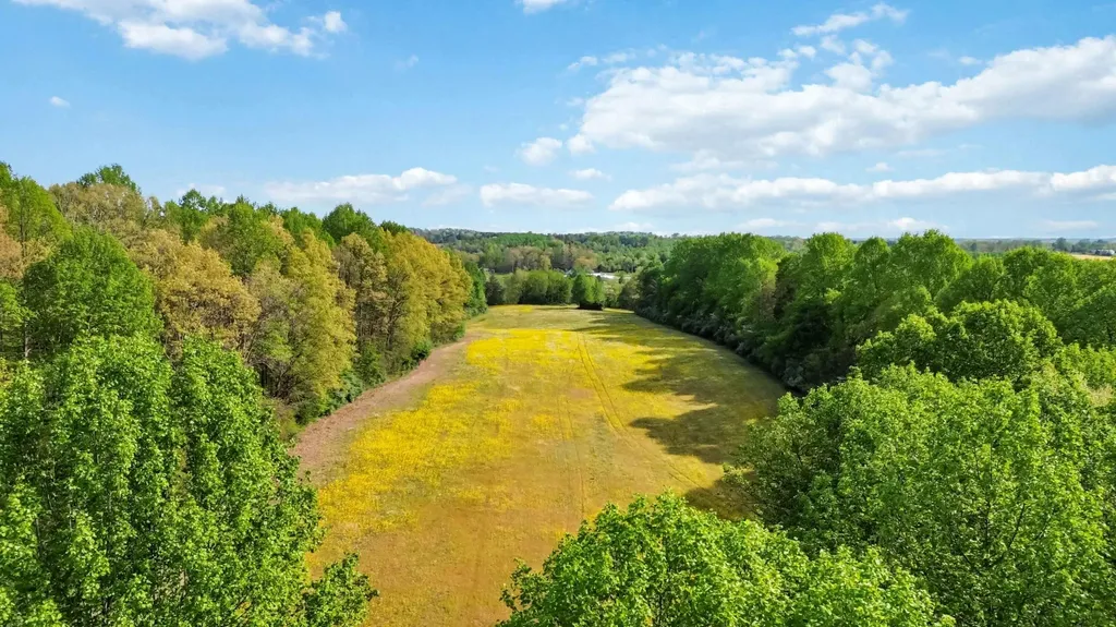 275 Sandidge Road Eubank KY 42567