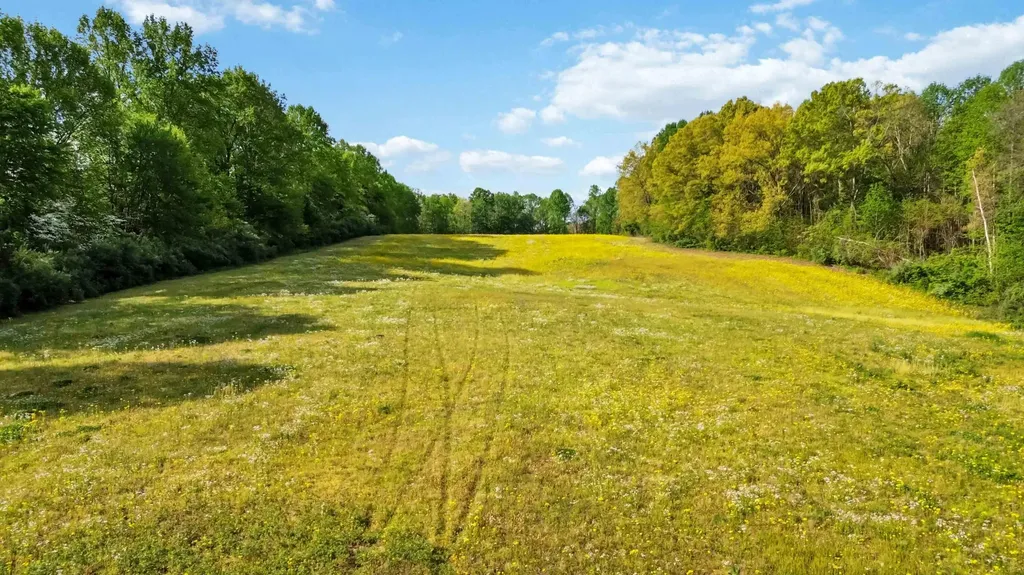 275 Sandidge Road Eubank KY 42567