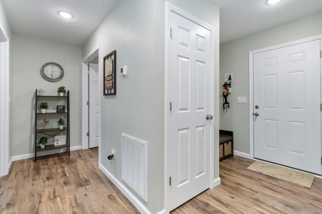 688 Rooks Branch Road Keavy KY 40737