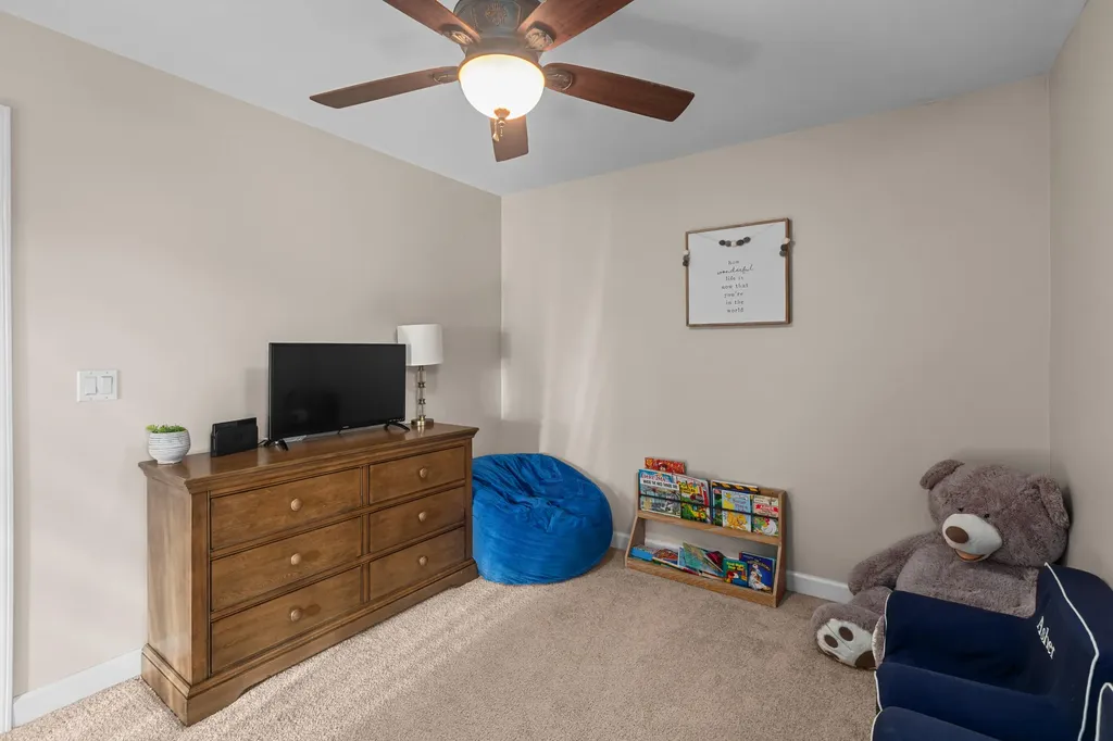 2541 Langstane Lane Lexington KY 40511