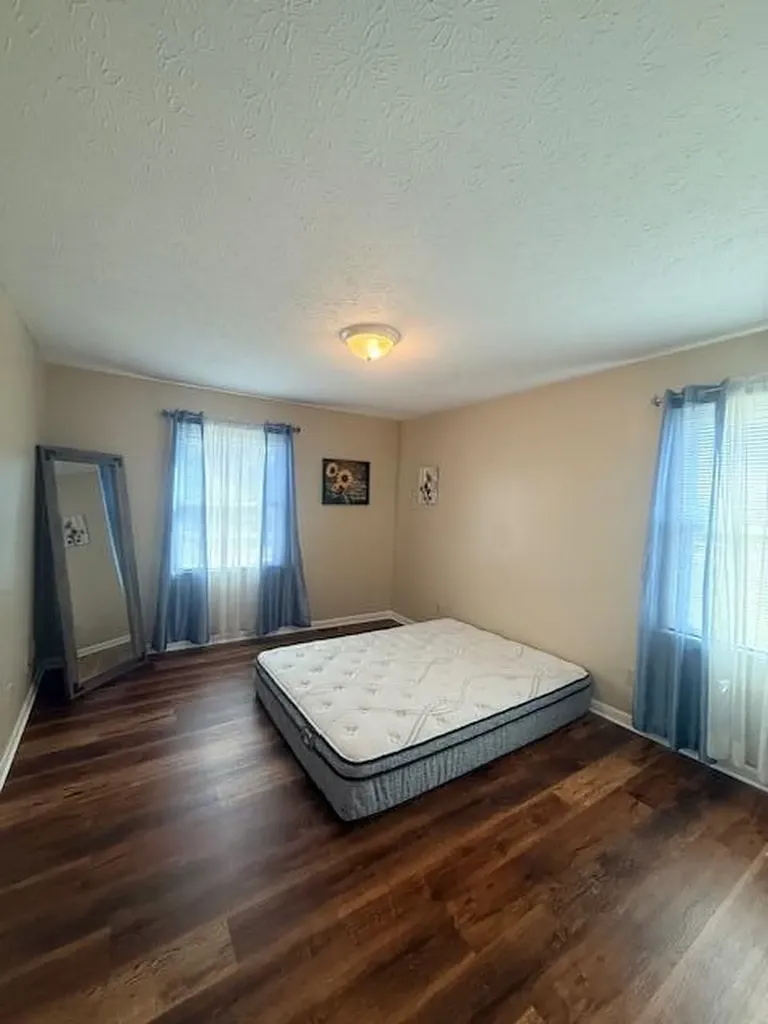 2026 Kimberly Drive Somerset KY 42503