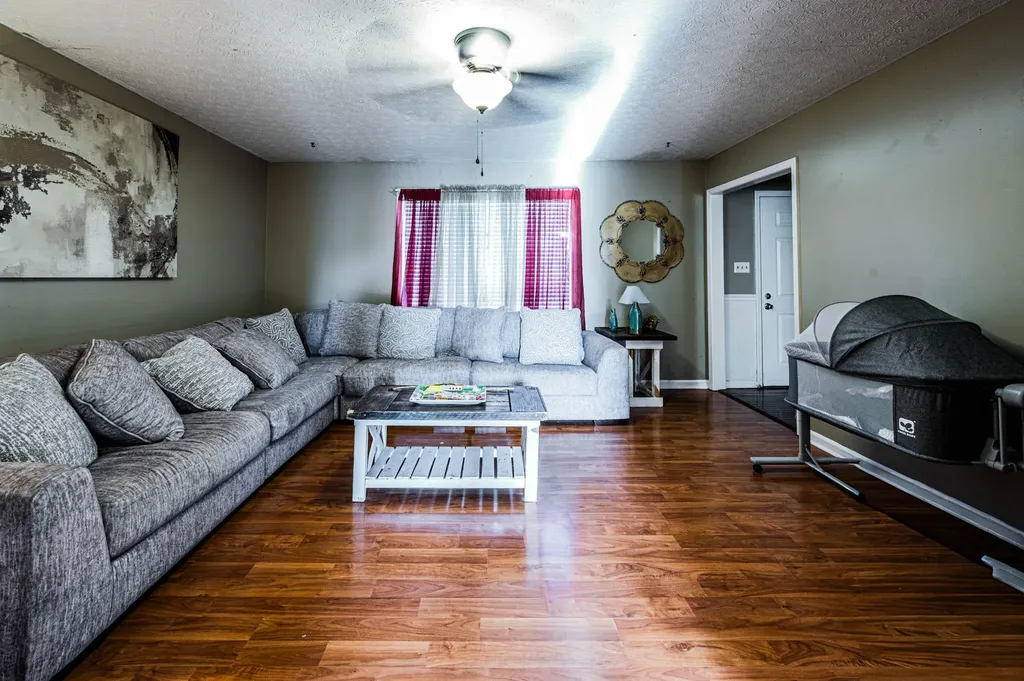 220 Spence Lane Franklin KY 42134