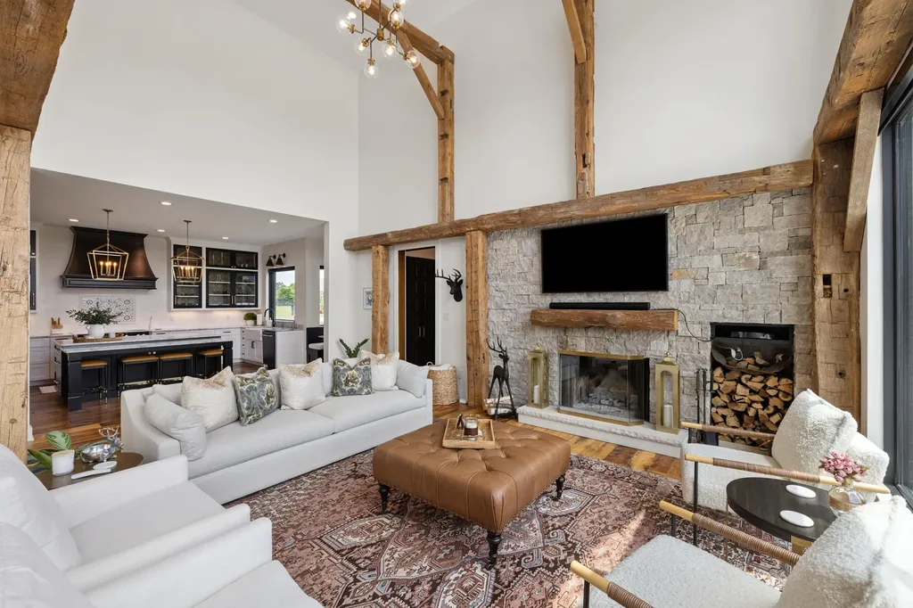 689 Sarah Blake Lane Versailles KY 40383