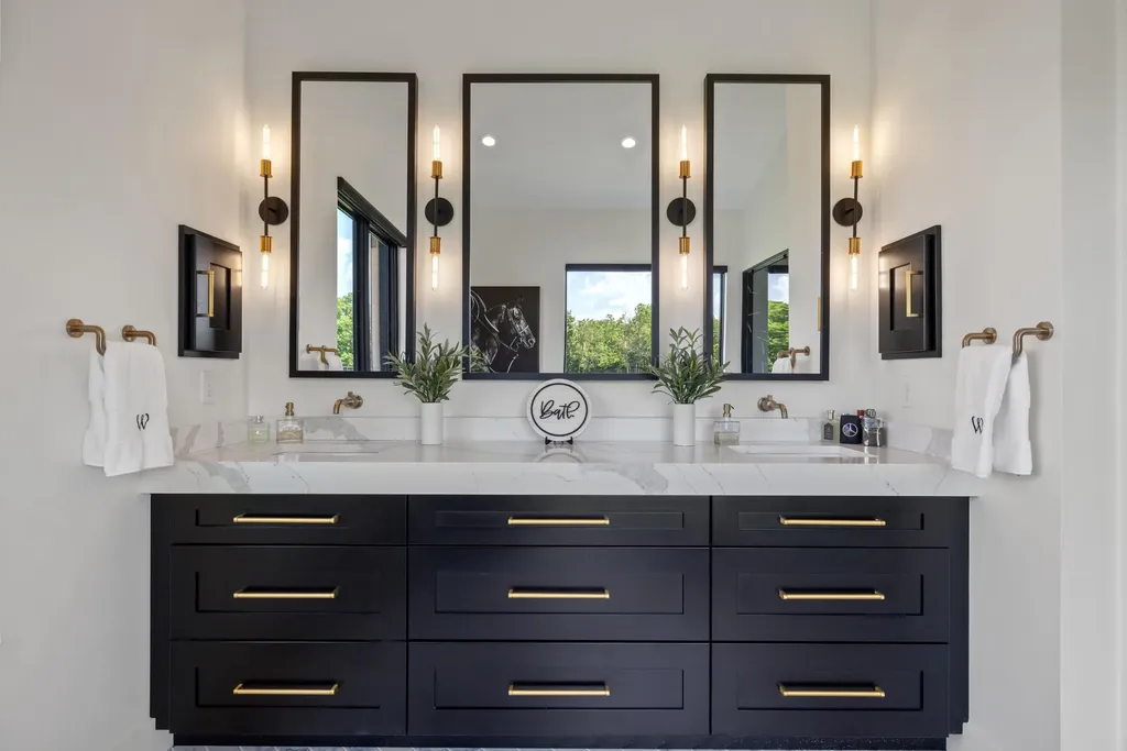 689 Sarah Blake Lane Versailles KY 40383