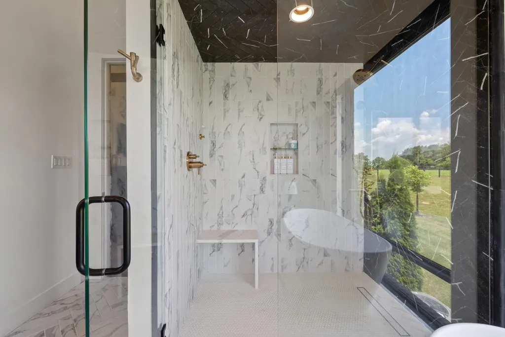 689 Sarah Blake Lane Versailles KY 40383