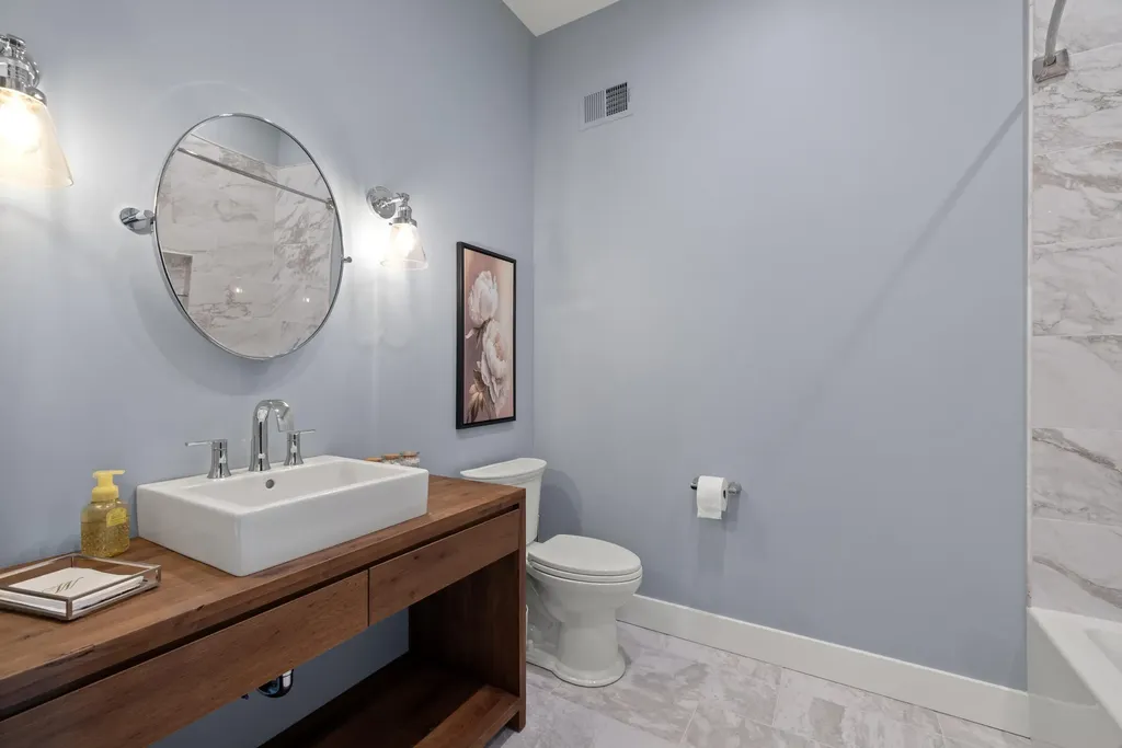 689 Sarah Blake Lane Versailles KY 40383