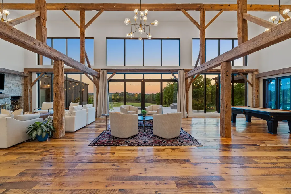 689 Sarah Blake Lane Versailles KY 40383