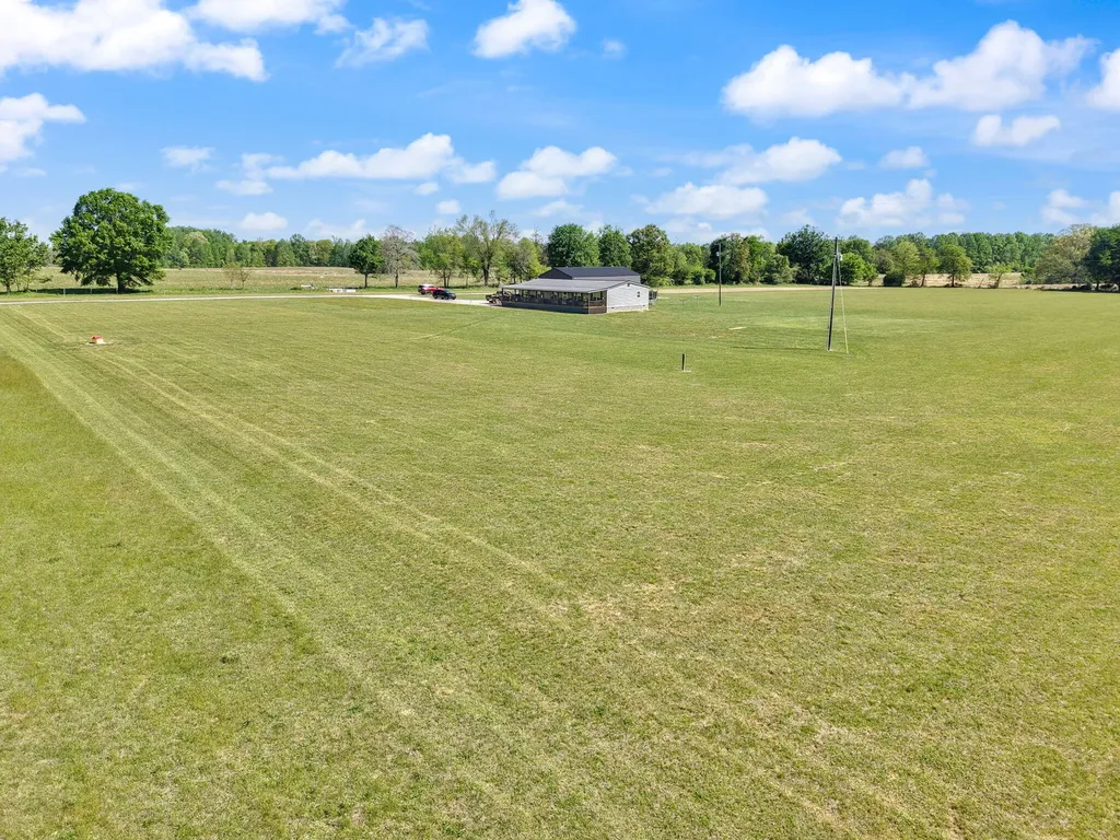 132 Pinetop Road Russell Springs KY 42642