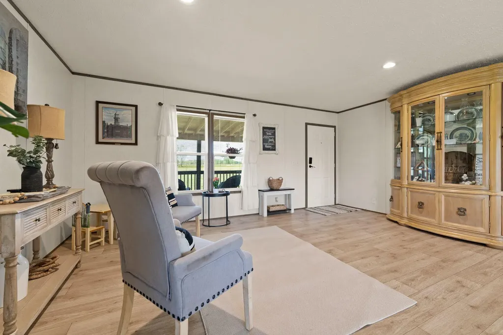 132 Pinetop Road Russell Springs KY 42642