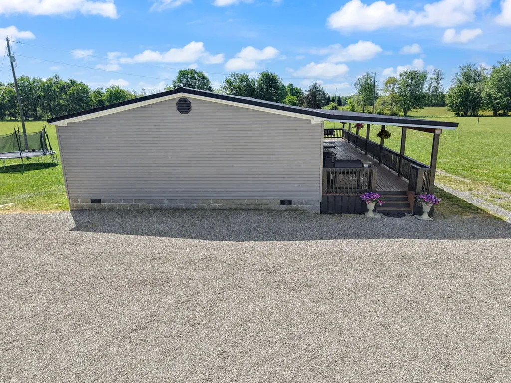 132 Pinetop Road Russell Springs KY 42642