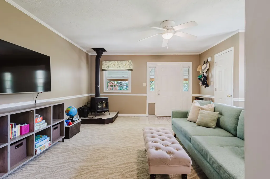 2420 Larkin Road Lexington KY 40503