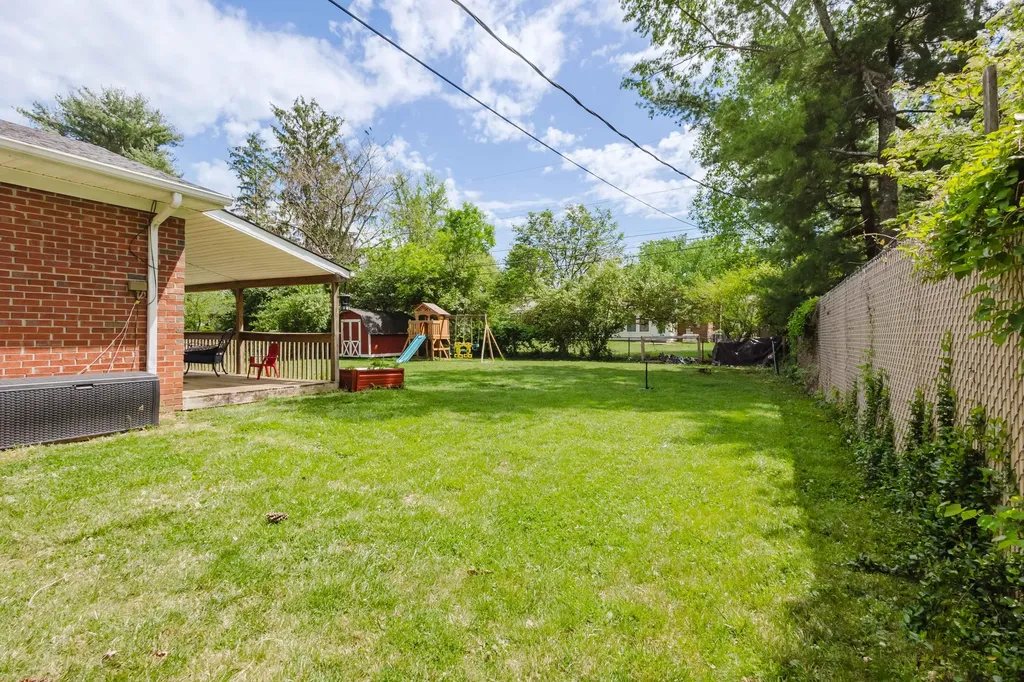 2420 Larkin Road Lexington KY 40503