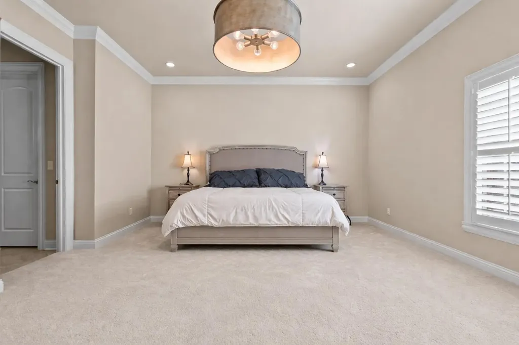 112 Somersly Place Lexington KY 40515