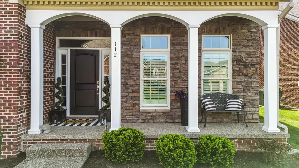 112 Somersly Place Lexington KY 40515