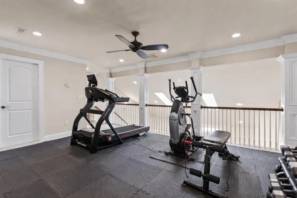112 Somersly Place Lexington KY 40515
