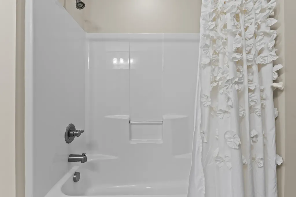 112 Somersly Place Lexington KY 40515
