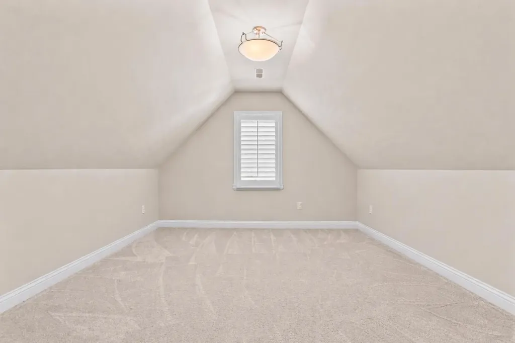 112 Somersly Place Lexington KY 40515