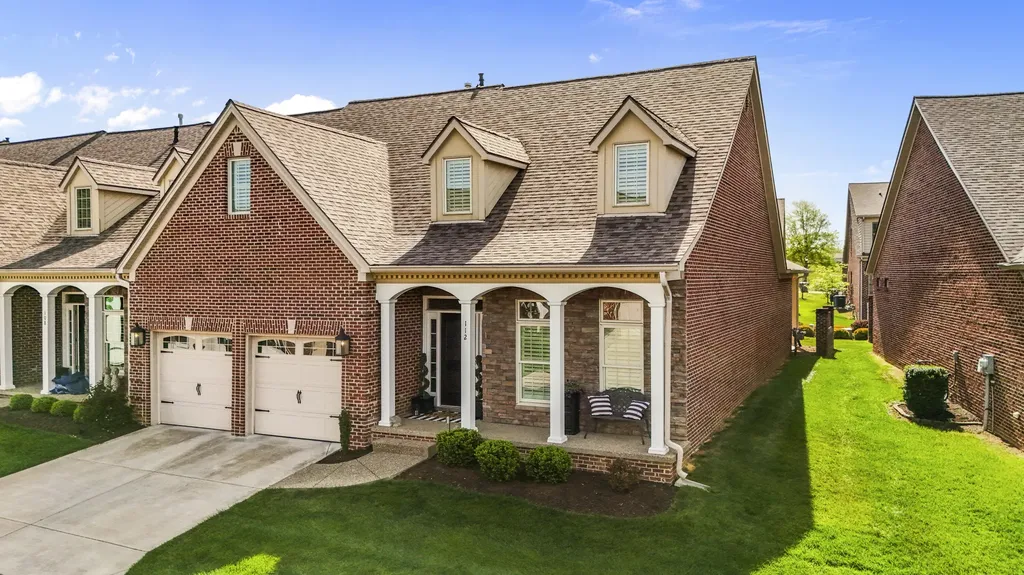 112 Somersly Place Lexington KY 40515
