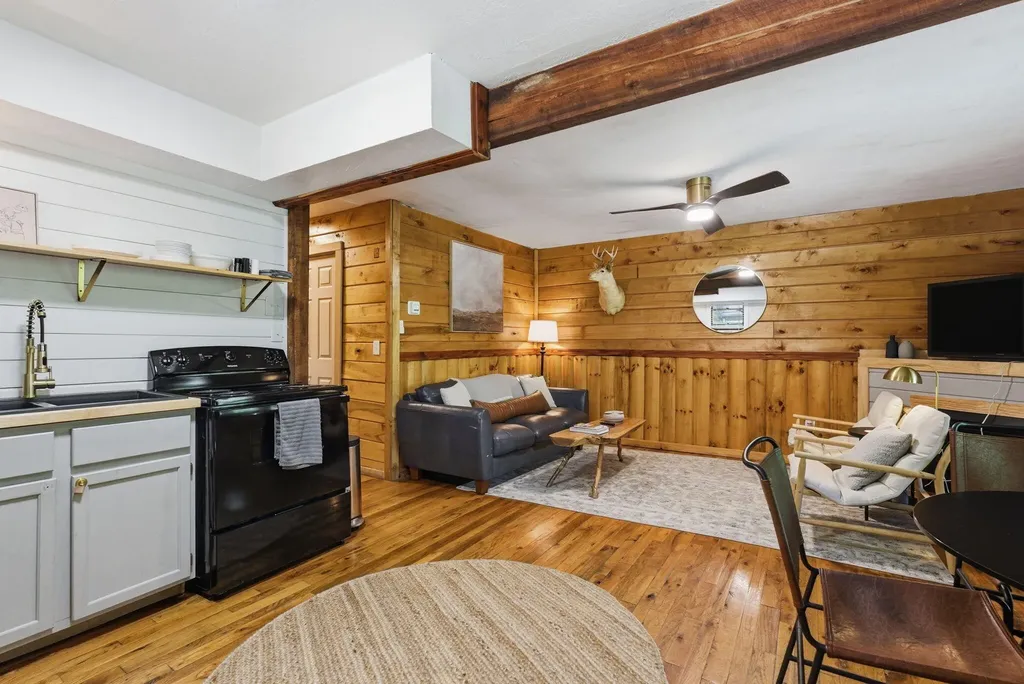 240 Robbie Ridge Road Stanton KY 40380