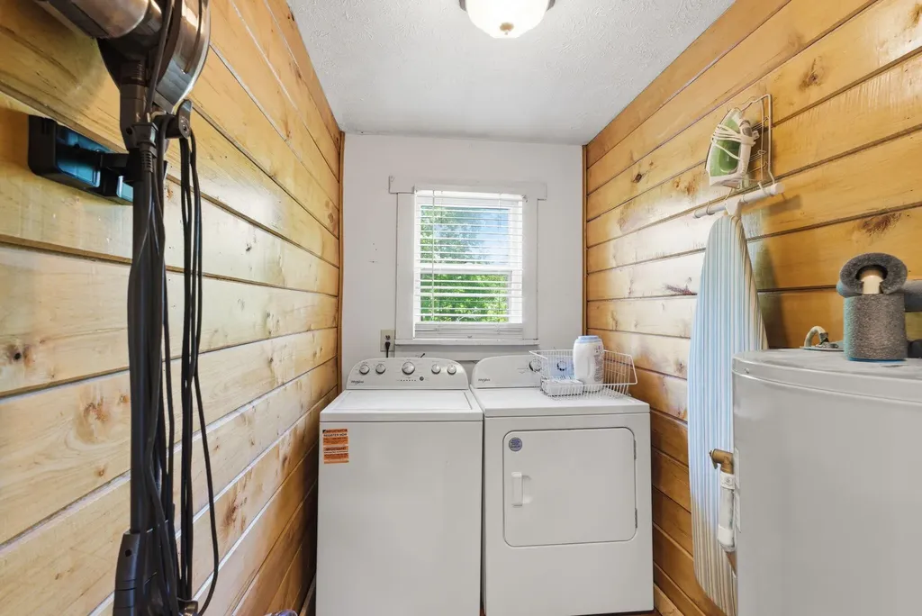 240 Robbie Ridge Road Stanton KY 40380