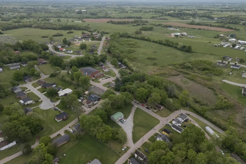 300 Mackie Street Mt Sterling KY 40353