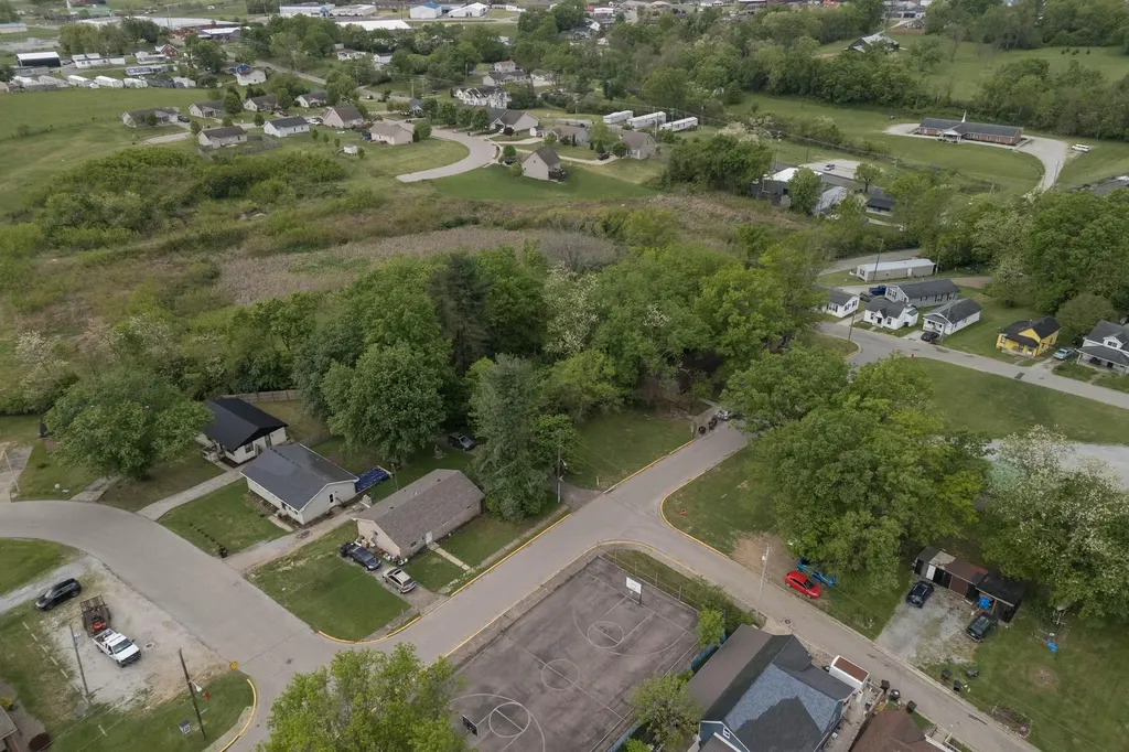 300 Mackie Street Mt Sterling KY 40353