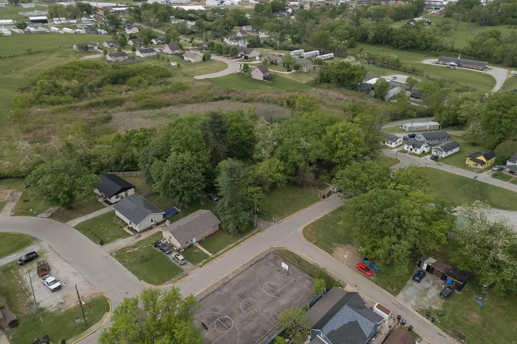 300 Mackie Street Mt Sterling KY 40353