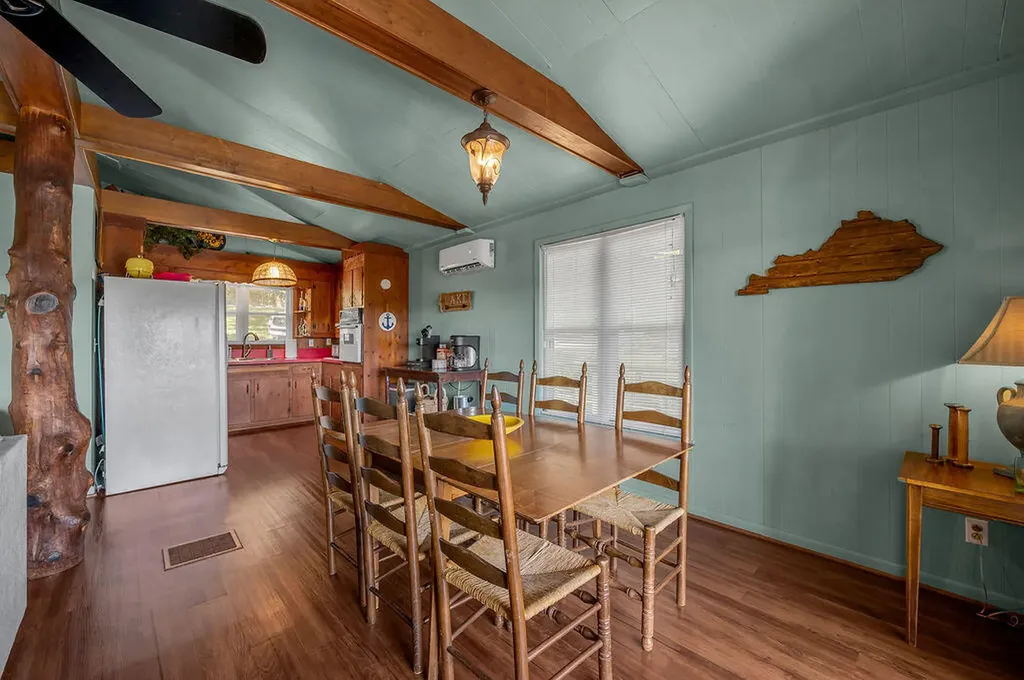 1516 Paradise Camp Road Harrodsburg KY 40330