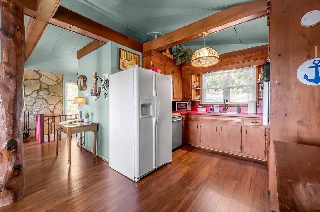 1516 Paradise Camp Road Harrodsburg KY 40330