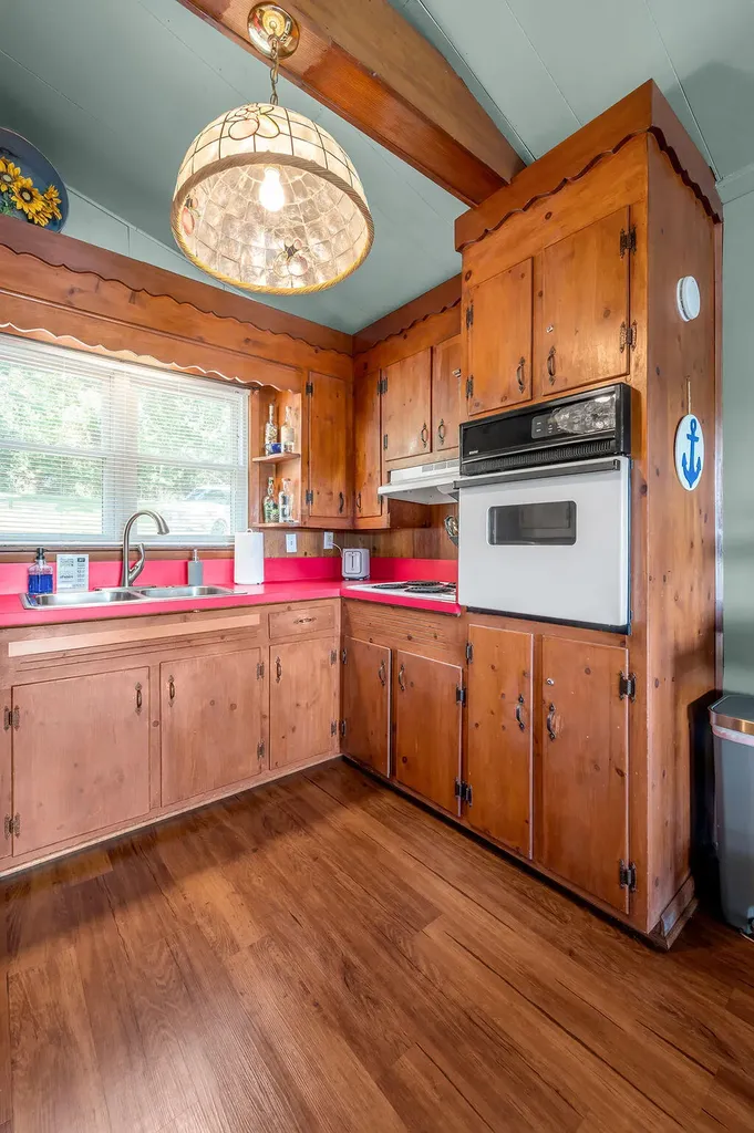 1516 Paradise Camp Road Harrodsburg KY 40330