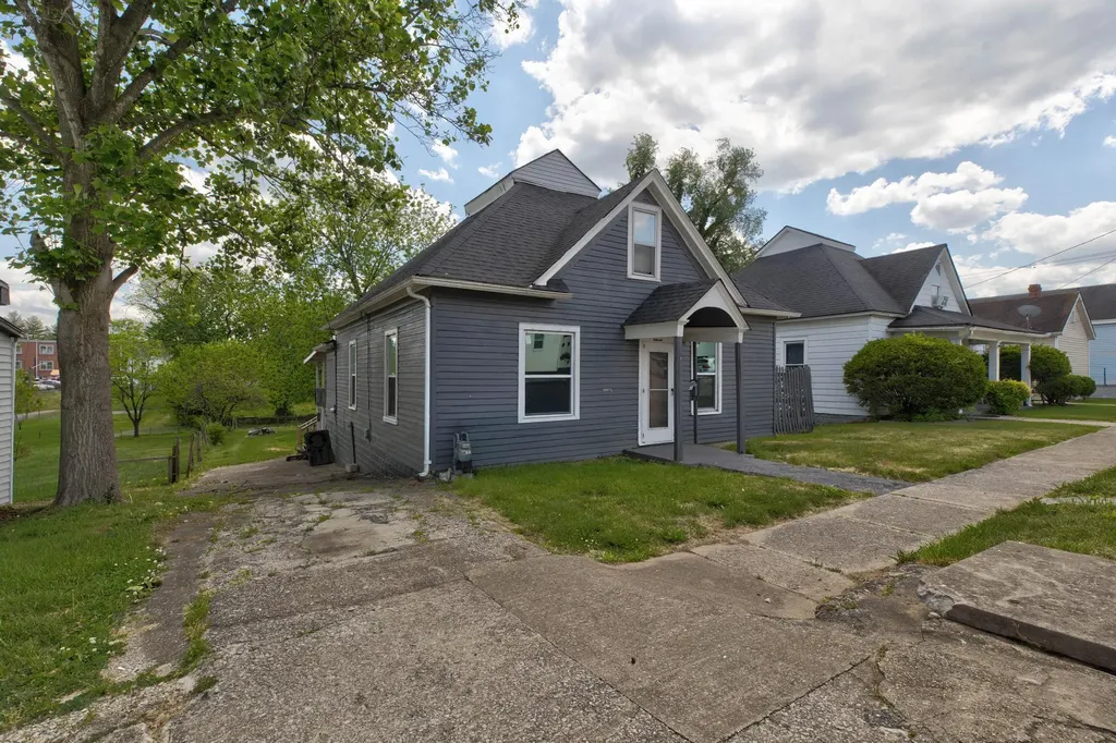 11 Taylor Avenue Winchester KY 40391