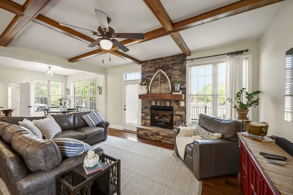 208 Maplewood Drive Georgetown KY 40324