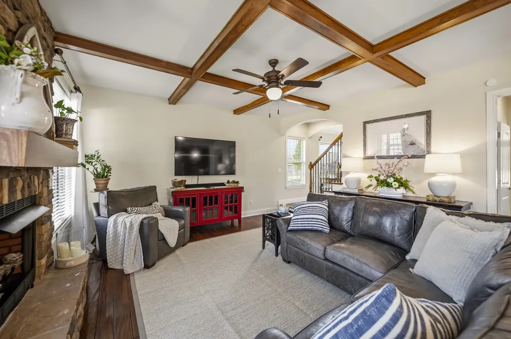 208 Maplewood Drive Georgetown KY 40324