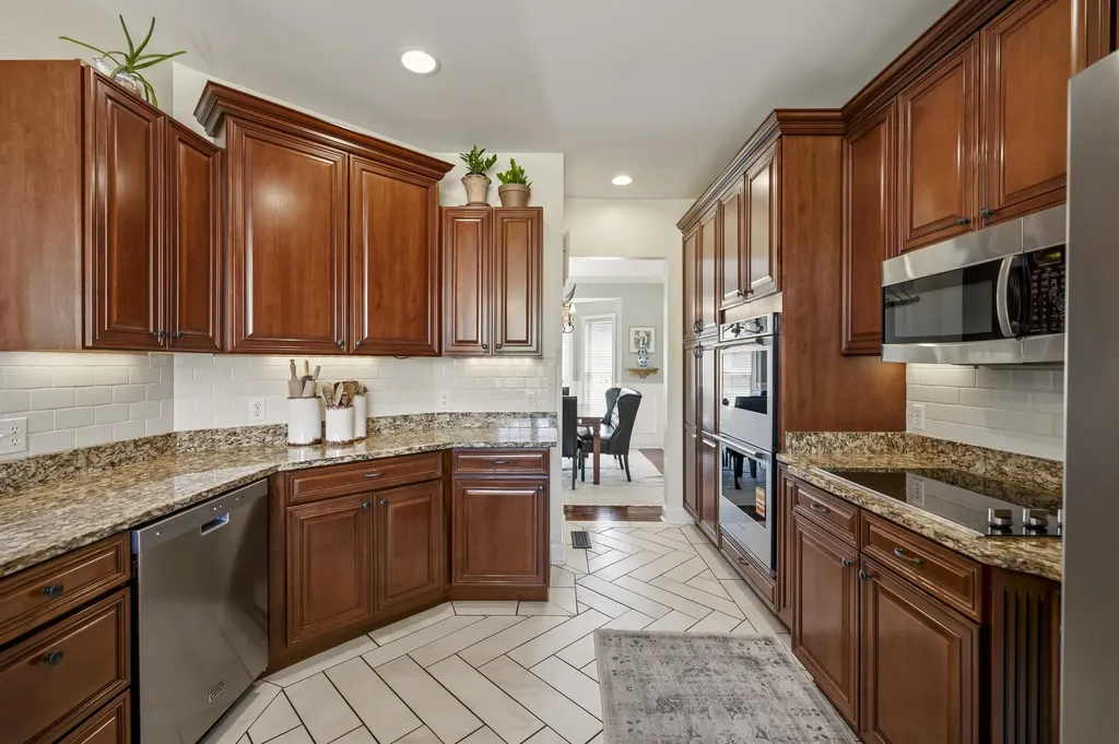 208 Maplewood Drive Georgetown KY 40324