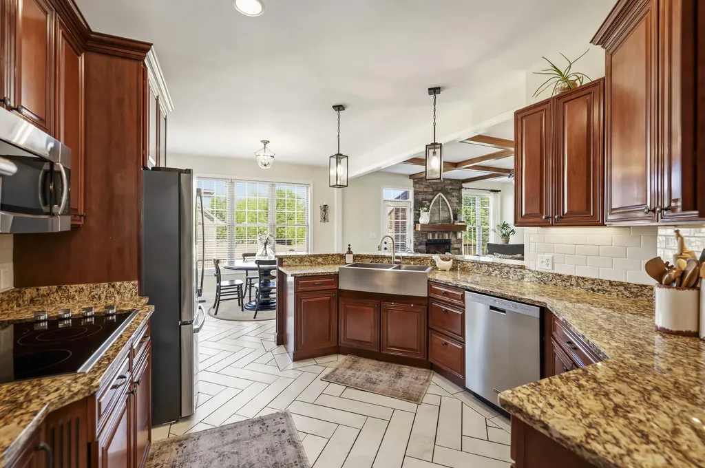 208 Maplewood Drive Georgetown KY 40324