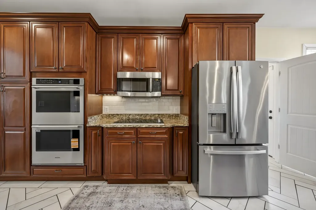 208 Maplewood Drive Georgetown KY 40324
