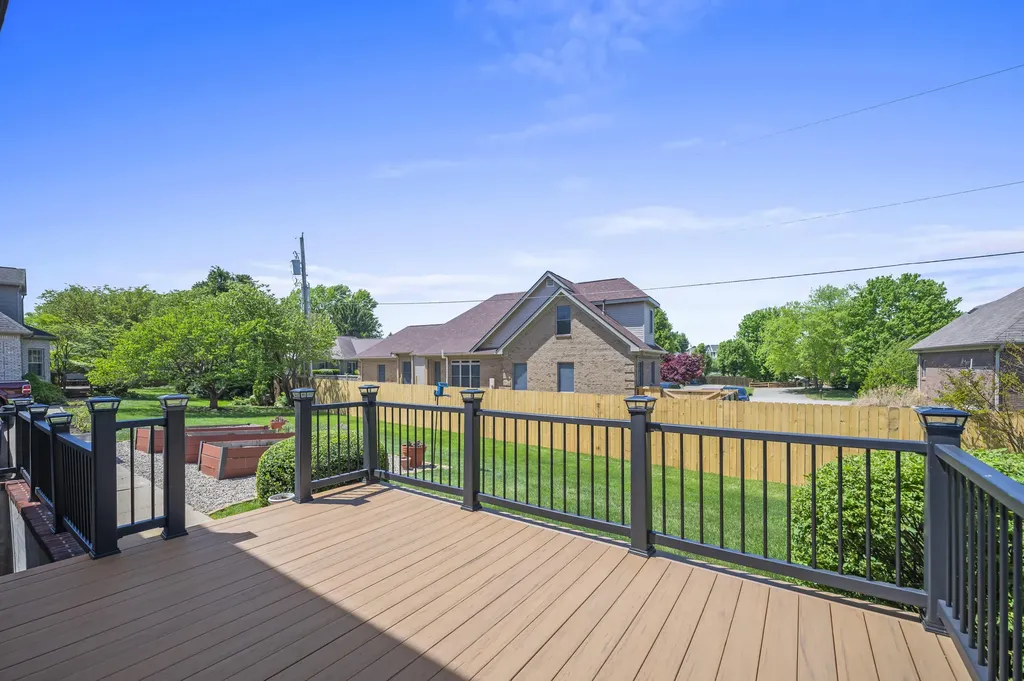 208 Maplewood Drive Georgetown KY 40324