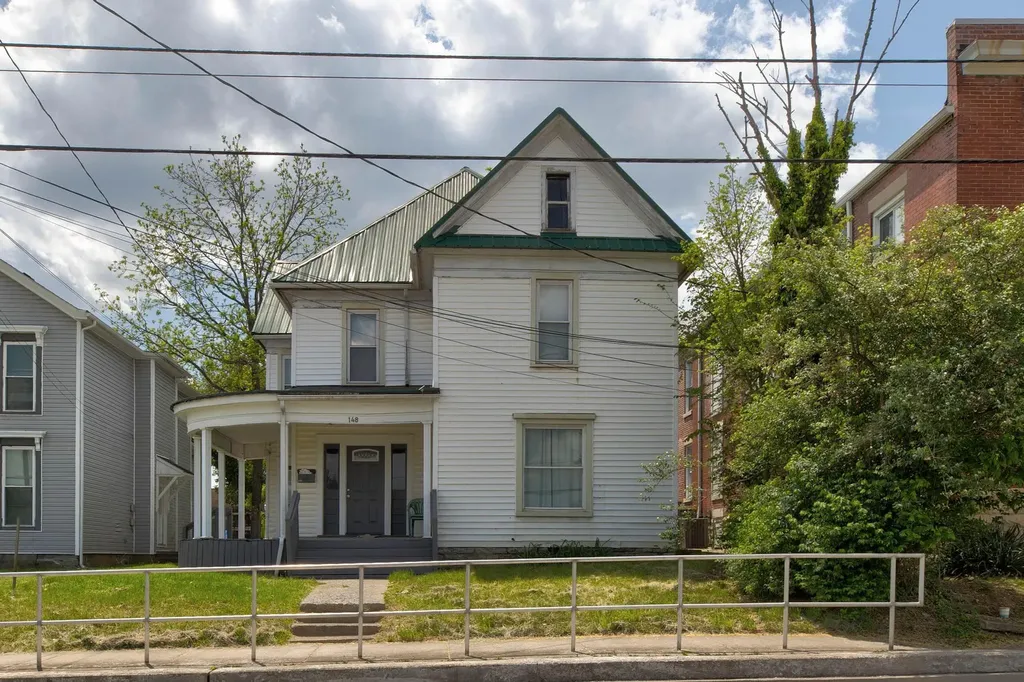 148 W Lexington Avenue Winchester KY 40391