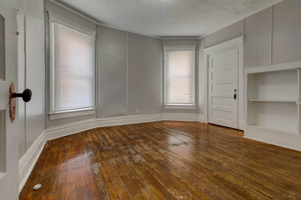 148 W Lexington Avenue Winchester KY 40391