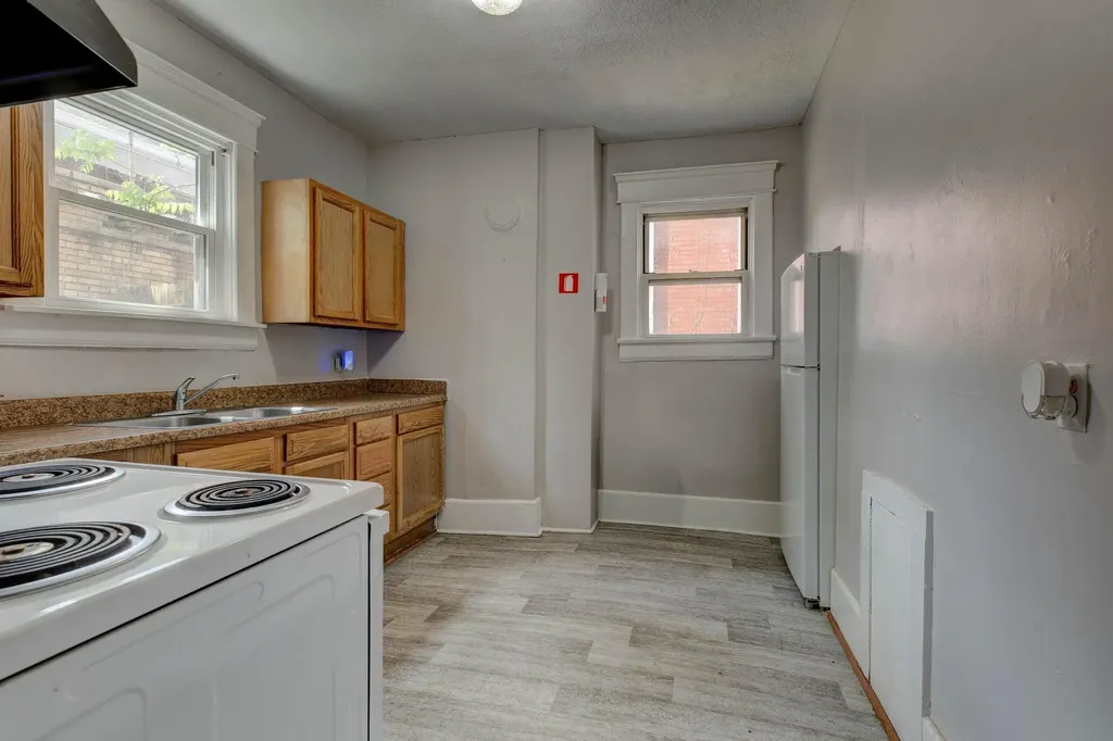 148 W Lexington Avenue Winchester KY 40391