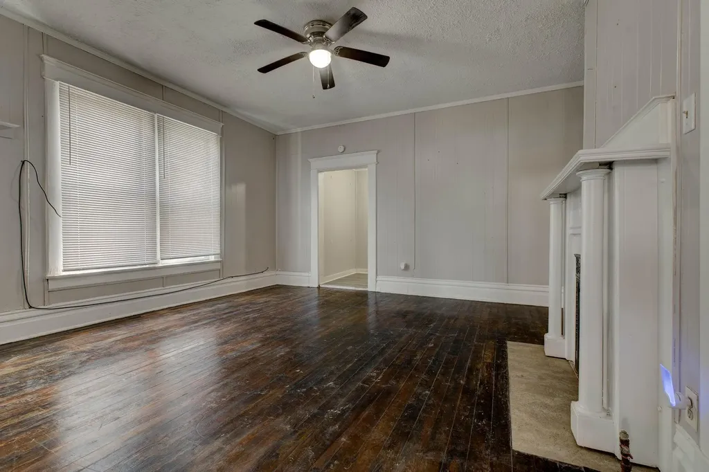 148 W Lexington Avenue Winchester KY 40391