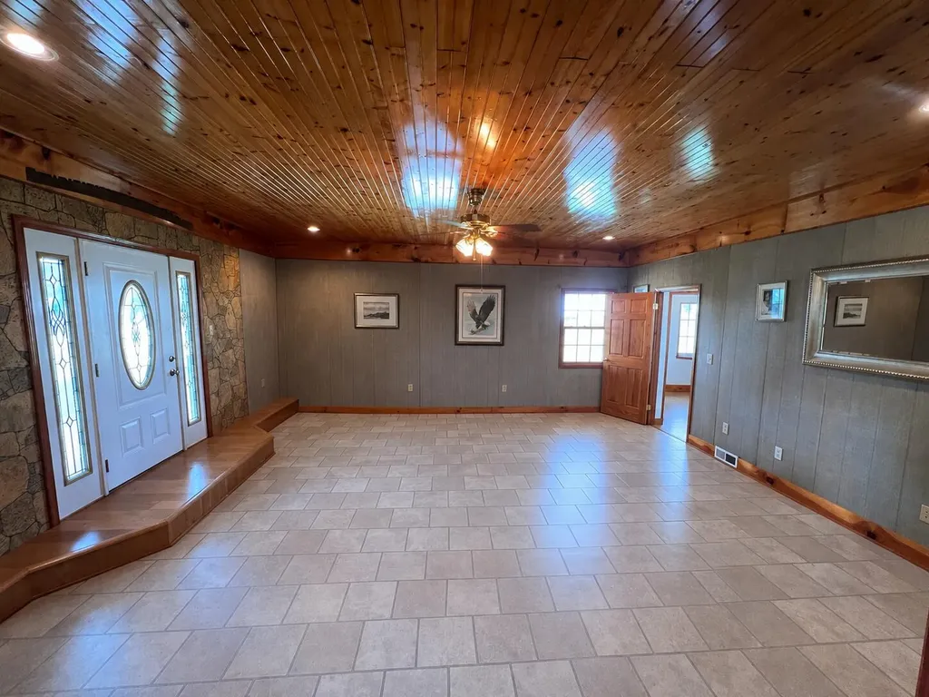 2800 W Ky-204 Williamsburg KY 40769
