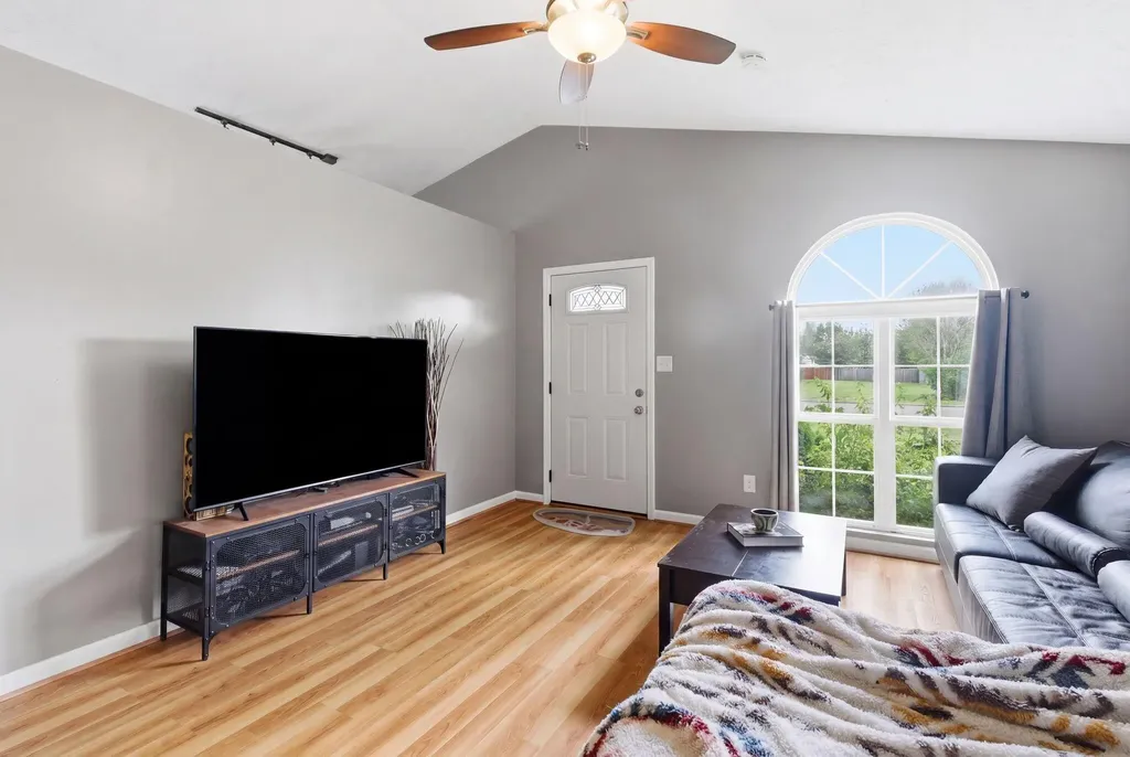 2137 Curtiswood Drive Lexington KY 40505