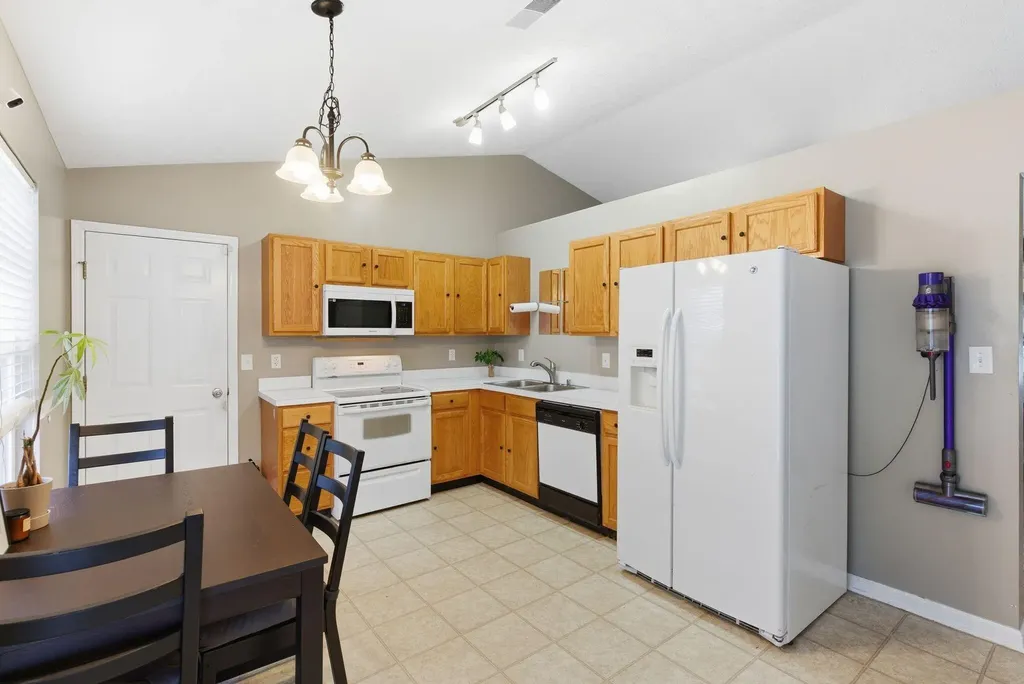 2137 Curtiswood Drive Lexington KY 40505