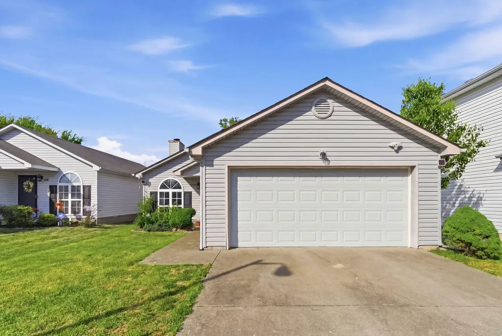2137 Curtiswood Drive Lexington KY 40505