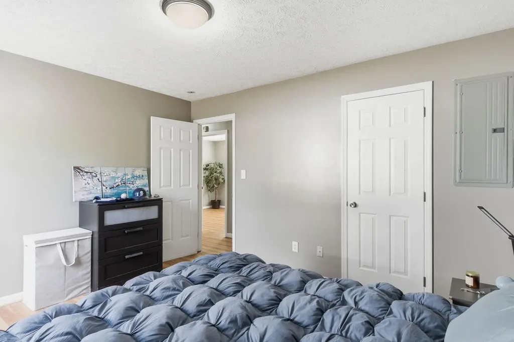 2137 Curtiswood Drive Lexington KY 40505