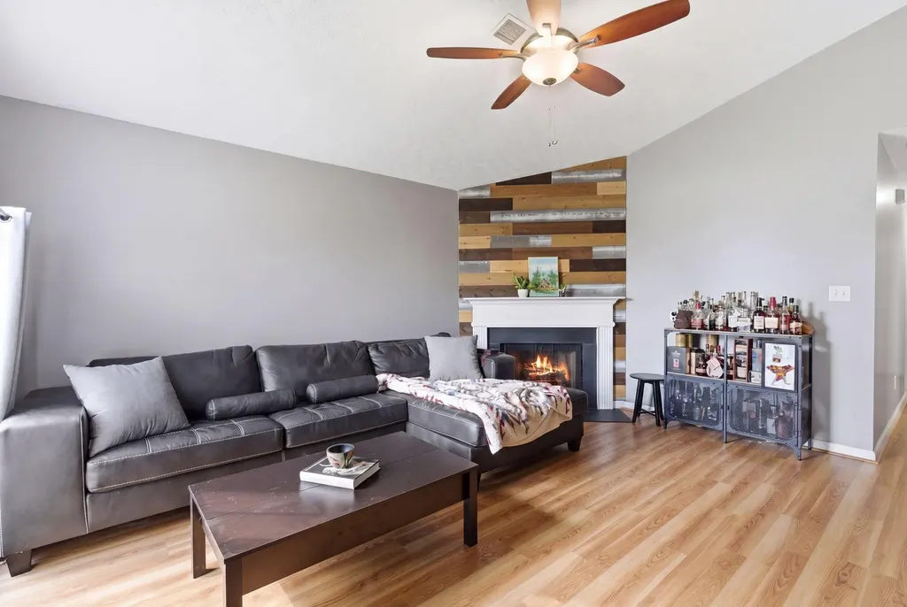 2137 Curtiswood Drive Lexington KY 40505