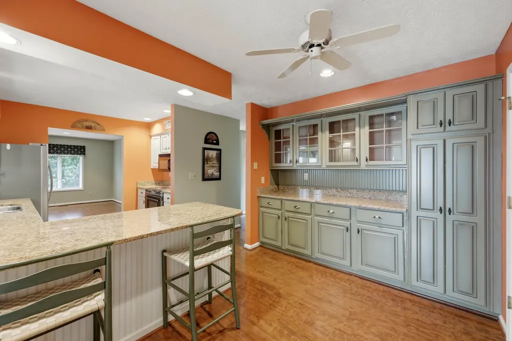 3504 Cheddington Lane Lexington KY 40502