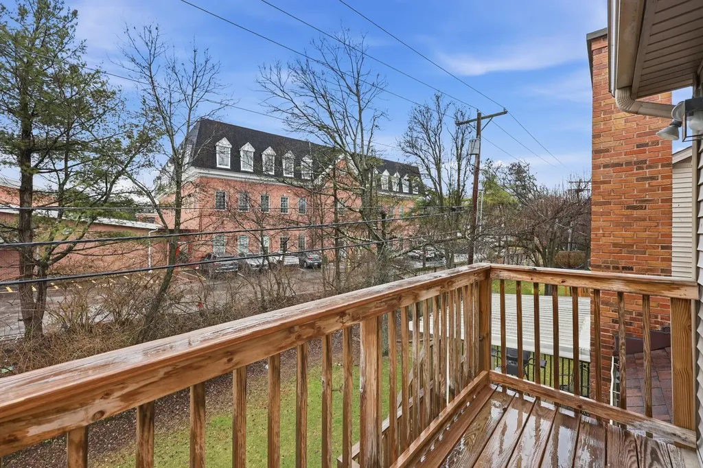 3504 Cheddington Lane Lexington KY 40502
